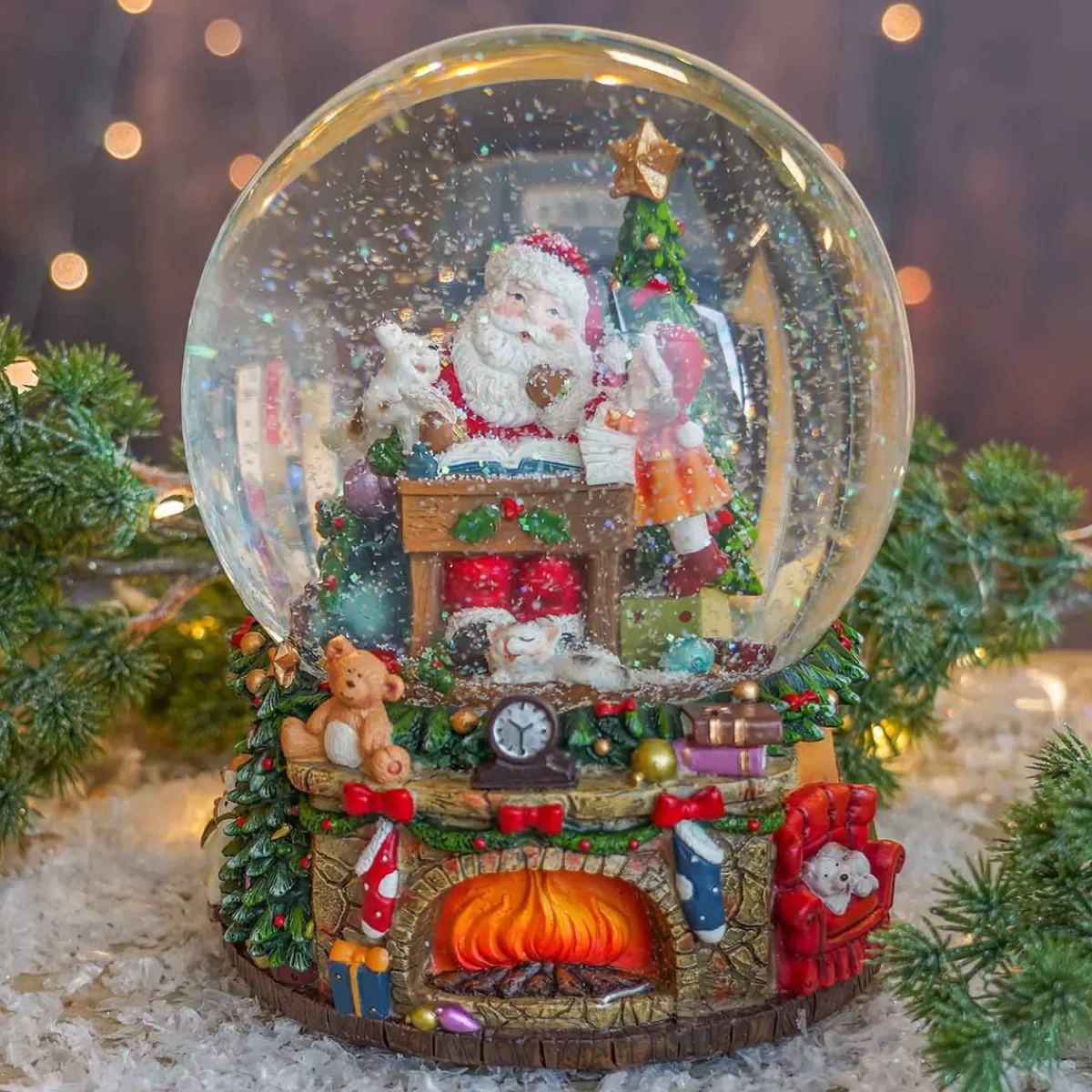 Clearance It's all about Christmas Grote Sneeuwbol Met Kerstman | Muziek | ⌀14,5cm | 20,5cm Hoog