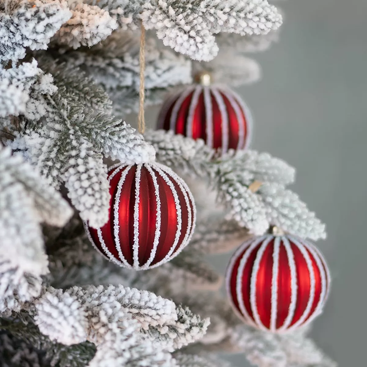 Best It's all about Christmas Kunstkerstboom 'Djill Snowy Pine' | 215 Cm | 340 LEDs | Warm Wit