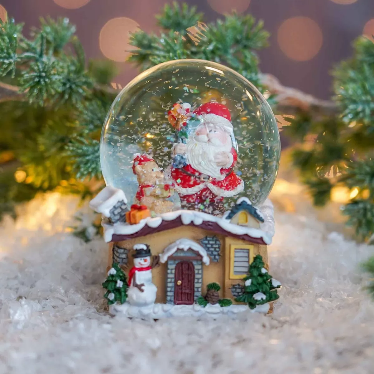 Shop It's all about Christmas Sneeuwbol Met Kerstman En Beertje | ⌀6cm | 9cm Hoog