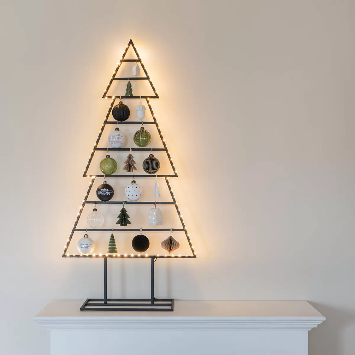 Best Sale It's all about Christmas Zwarte Metalen Kerstboom Met LED-verlichting